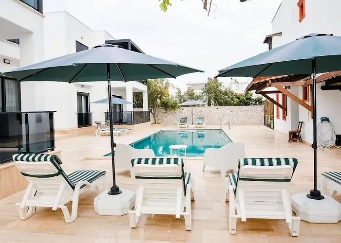 300m To 2 Bedroom Upstairs Flat With Pool A2 - Yeni Duenya Apartament Bodrum