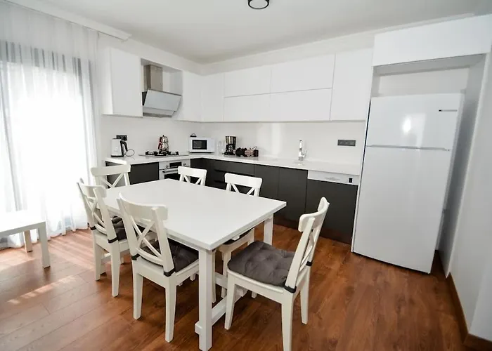 300m To 2 Bedroom Upstairs Flat With Pool A2 - Yeni Duenya Apartament Bodrum